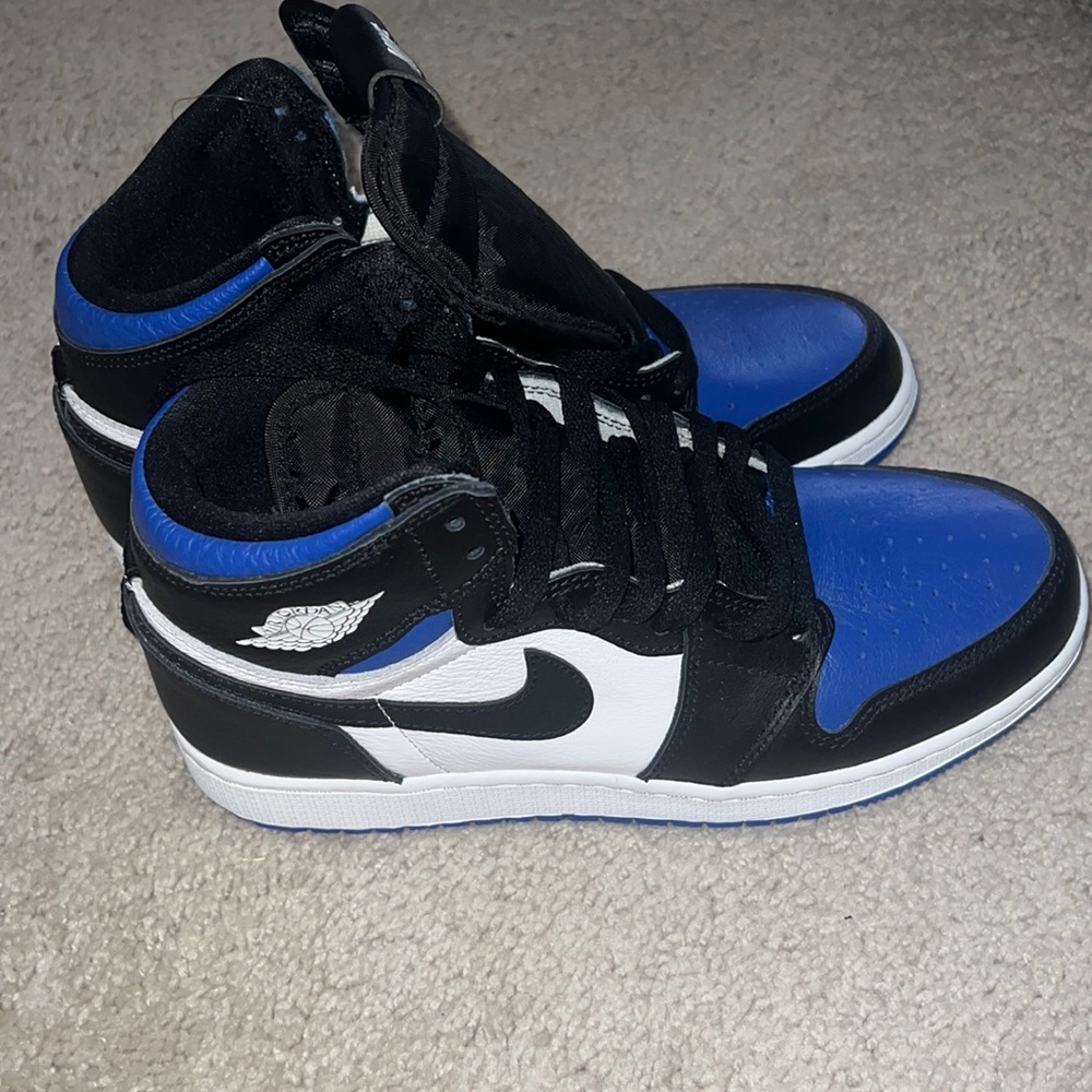 Never worn dunks